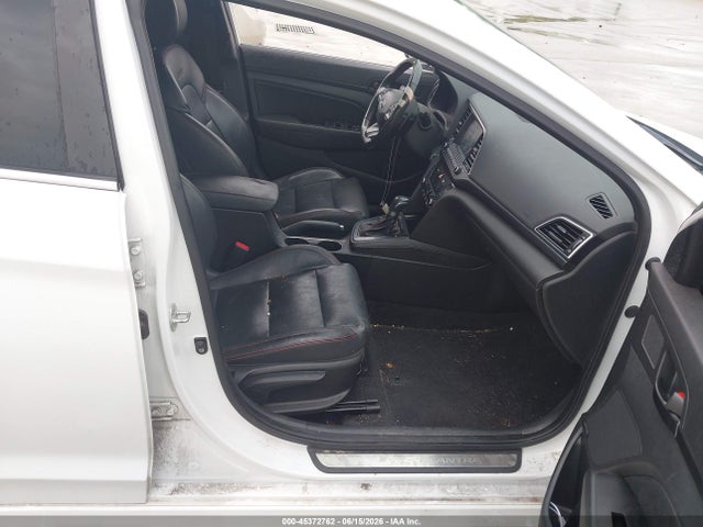 Продаж на аукціоні авто 2018 Hyundai Elantra Sport, vin: KMHD04LB2JU573283, номер лоту: 45372762