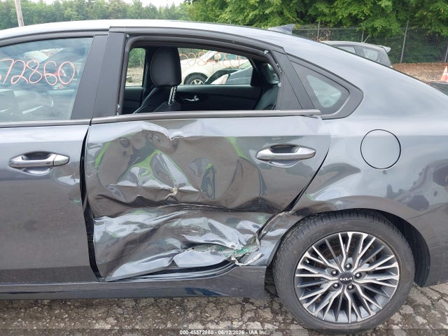 2023 Kia Forte Gt-line მანქანა იყიდება აუქციონზე, vin: 3KPF54AD9PE672533, აუქციონის ნომერი: 45372860