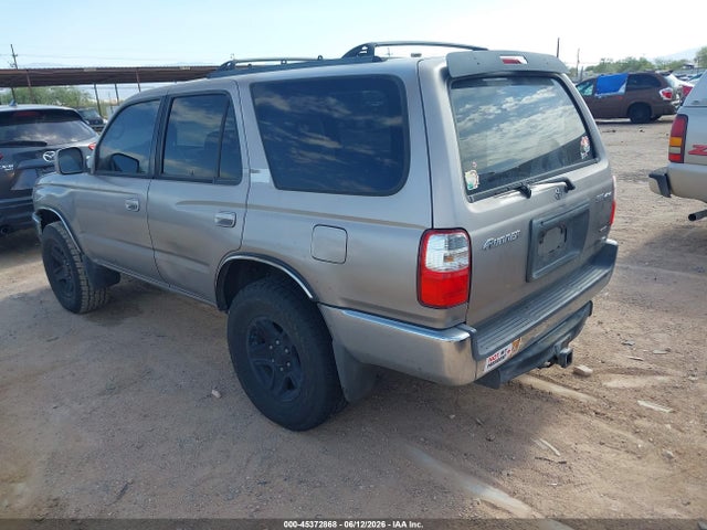 45372868 :رقم المزاد ، JT3HN86R810348434 vin ، 2001 Toyota 4runner Sr5 V6 مزاد بيع