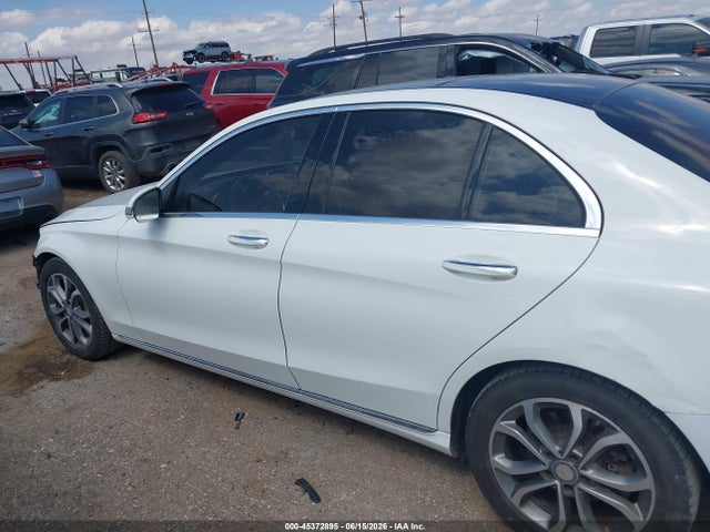 Продажа на аукционе авто 2017 Mercedes-benz C 300, vin: 55SWF4JB3HU190887, номер лота: 45372895
