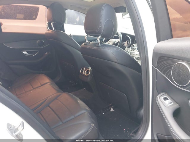 Продажа на аукционе авто 2017 Mercedes-benz C 300, vin: 55SWF4JB3HU190887, номер лота: 45372895