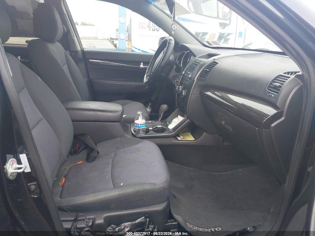 Продажа на аукционе авто 2013 Kia Sorento Lx, vin: 5XYKT3A66DG349524, номер лота: 45372917
