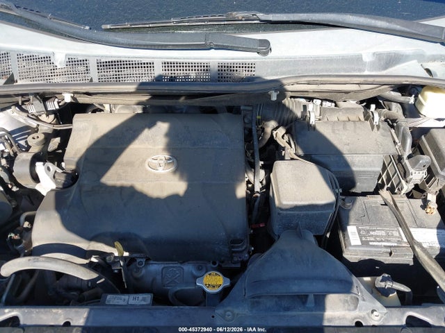 5TDZK3DC0FS613264 Toyota Sienna L 7 Passenger