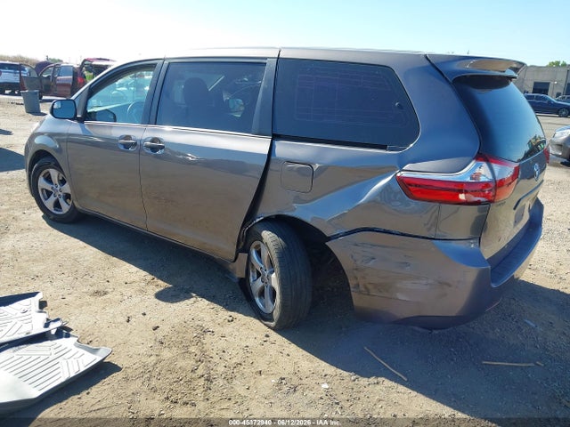5TDZK3DC0FS613264 Toyota Sienna L 7 Passenger