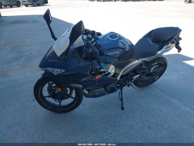JKAEXKH12PDAP7706 Kawasaki EX400