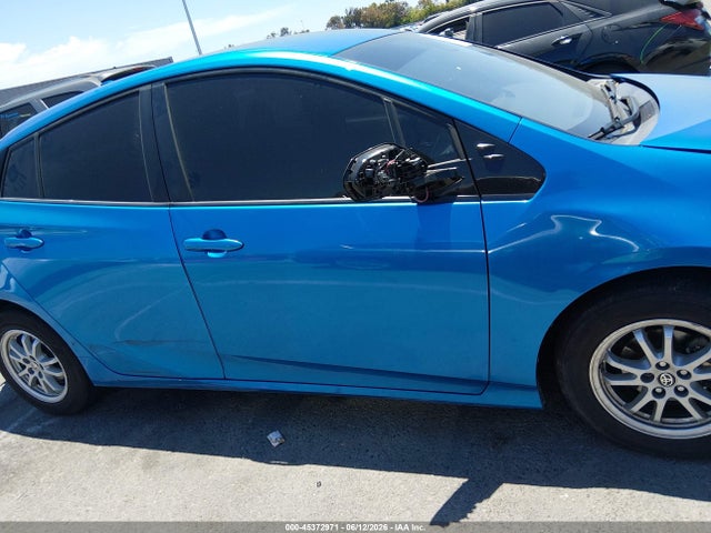 Toyota Prius Le 2019 JTDKARFU2K3092797 Image 13