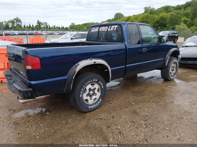 Продажа на аукционе авто 2000 Chevrolet S-10 Ls, vin: 1GCCT19W9Y8125853, номер лота: 45372990