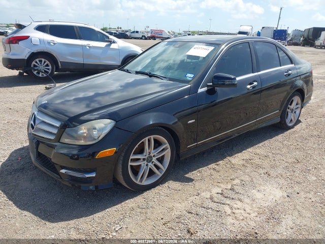 Продаж на аукціоні авто 2012 Mercedes-benz C 250 Sport, vin: WDDGF4HB1CR200269, номер лоту: 45372991