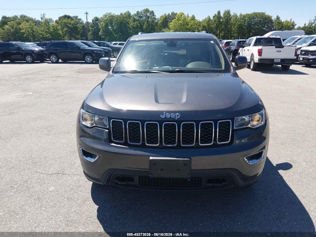 1C4RJFAG3KC754210 Jeep Grand Cherokee Laredo E 4x4