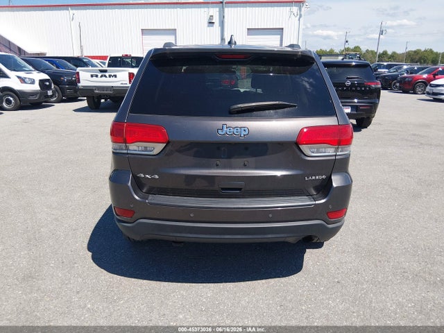 1C4RJFAG3KC754210 Jeep Grand Cherokee Laredo E 4x4