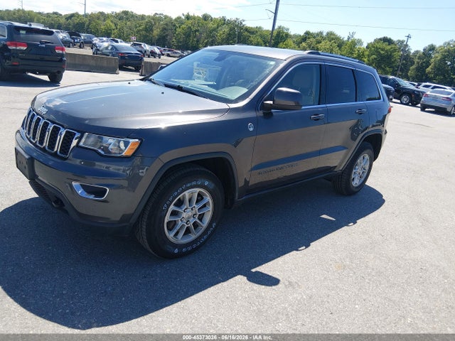1C4RJFAG3KC754210 Jeep Grand Cherokee Laredo E 4x4