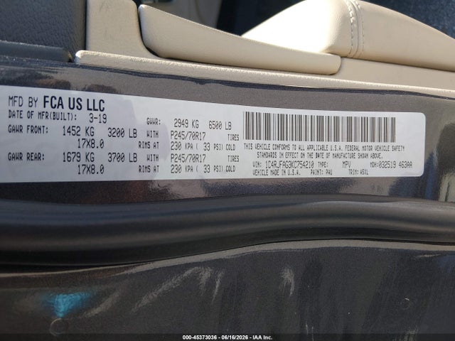 1C4RJFAG3KC754210 Jeep Grand Cherokee Laredo E 4x4