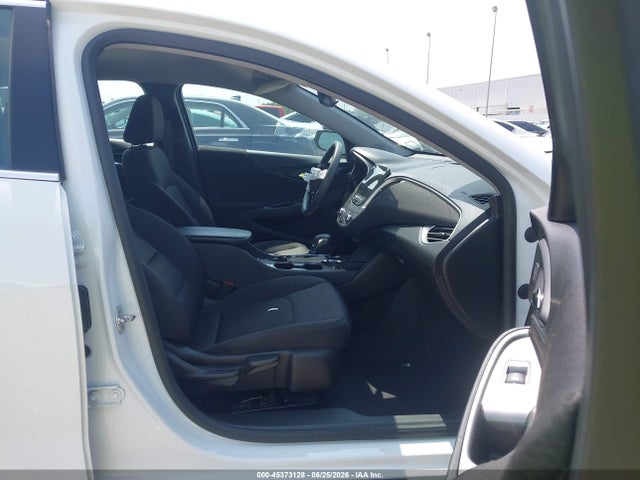 Продажа на аукционе авто 2024 Chevrolet Malibu Fwd 1lt, vin: 1G1ZD5ST9RF203133, номер лота: 45373128