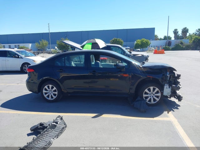 Toyota COROLLA LE 2022 5YFEPMAE7NP309187 Image 14