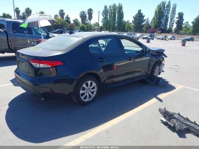 Toyota COROLLA LE 2022 5YFEPMAE7NP309187 Image 4