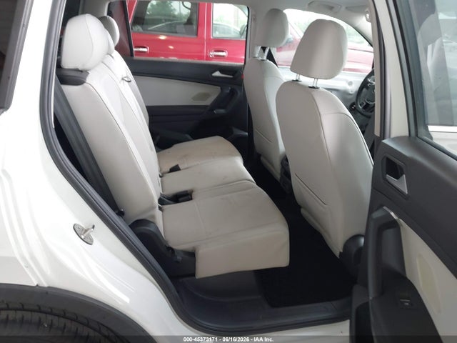 45373171 :رقم المزاد ، 3VV3B7AX4KM104858 vin ، 2019 Volkswagen Tiguan 2.0t Se/2.0t Sel/2.0t Sel R-line/2.0t Sel R-line Black مزاد بيع