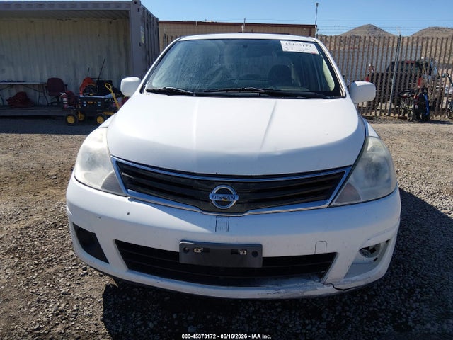 2011 Nissan Versa 1.8s მანქანა იყიდება აუქციონზე, vin: 3N1BC1APXBL462379, აუქციონის ნომერი: 45373172