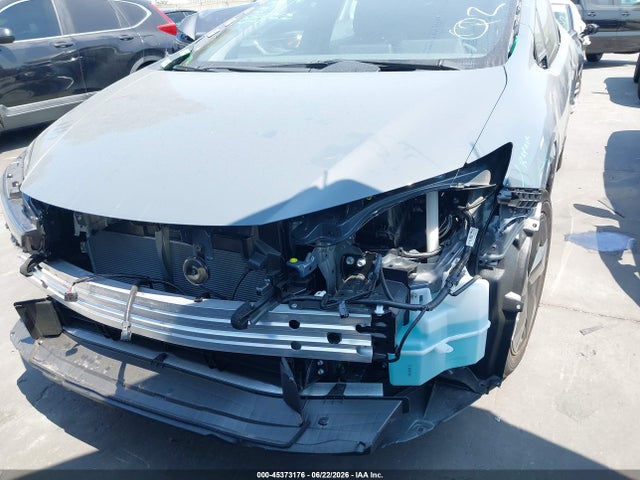 Toyota Prius Le 2026 JTDACAAU8T3081013 Image 6