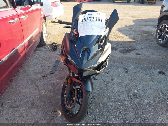 45373181 :رقم المزاد ، ML5EXGH12TDA88342 vin ، 2026 Kawasaki Ex500 H مزاد بيع