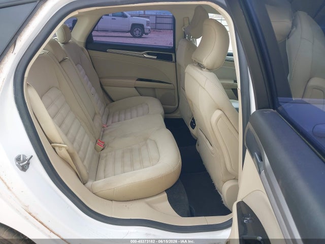 45373182 :رقم المزاد ، 3FA6P0H76FR193356 vin ، 2015 Ford Fusion Se مزاد بيع