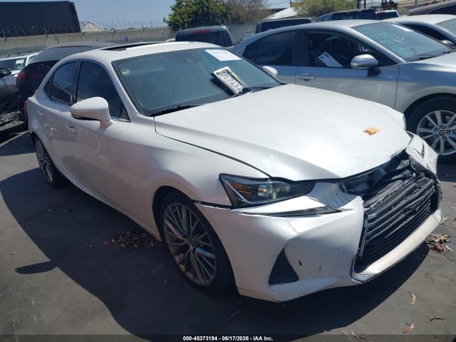 2017 Lexus Is 200t მანქანა იყიდება აუქციონზე, vin: JTHBA1D26H5040278, აუქციონის ნომერი: 45373194