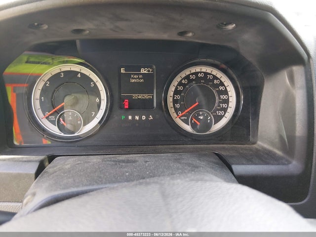 45373223 :رقم المزاد ، 1C6RR6TT9KS512425 vin ، 2019 Ram 1500 Classic Slt  4x2 6'4 Box مزاد بيع