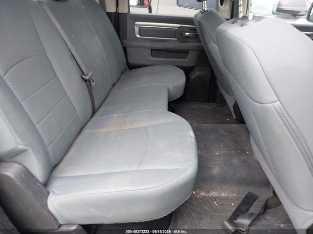 45373223 :رقم المزاد ، 1C6RR6TT9KS512425 vin ، 2019 Ram 1500 Classic Slt  4x2 6'4 Box مزاد بيع