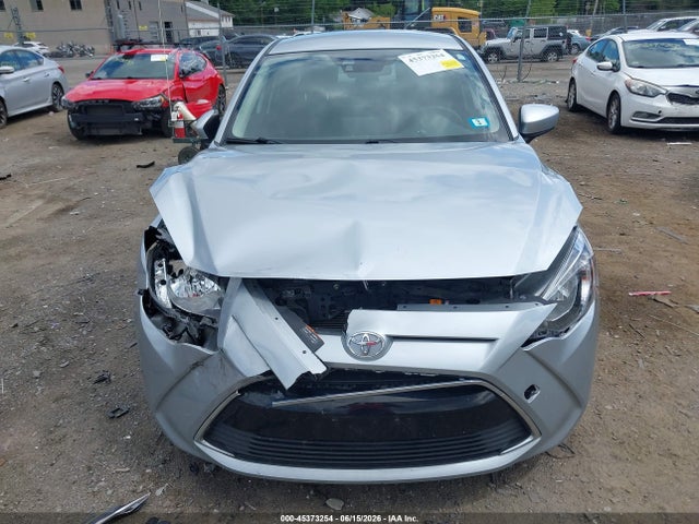 3MYDLBYVXHY186170 Toyota YARIS IA