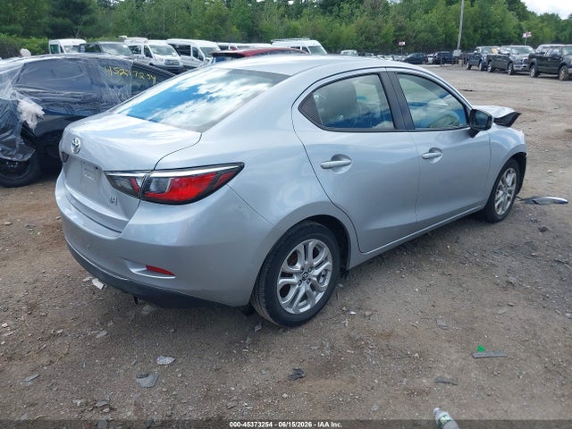3MYDLBYVXHY186170 Toyota YARIS IA
