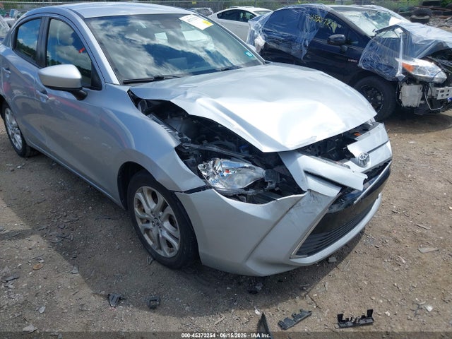 3MYDLBYVXHY186170 Toyota YARIS IA