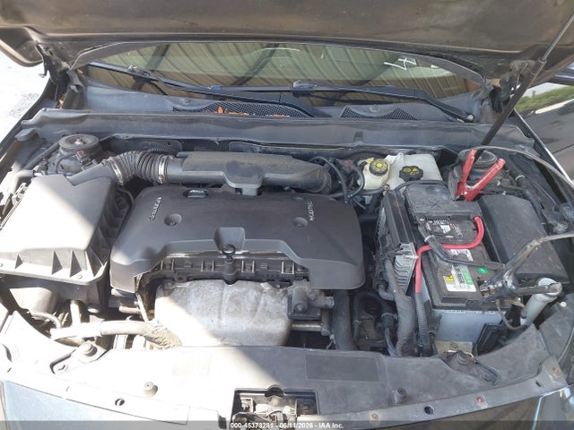 2015 Chevrolet Malibu 1lt მანქანა იყიდება აუქციონზე, vin: 1G11C5SL5FF137191, აუქციონის ნომერი: 45373281