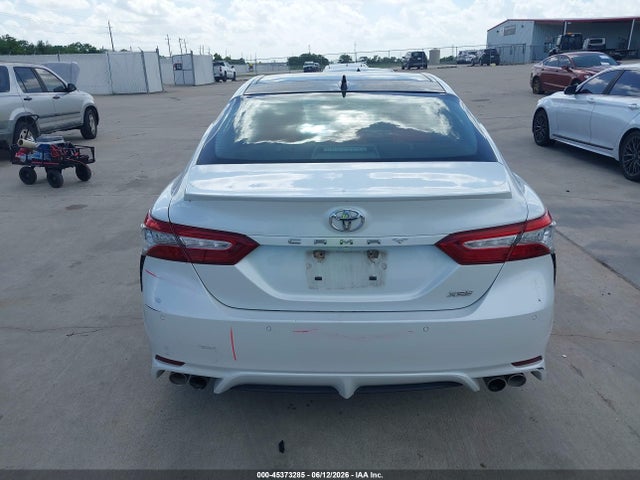 4T1BZ1HK1JU011718 Toyota Camry Xse V6
