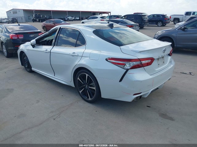 4T1BZ1HK1JU011718 Toyota Camry Xse V6