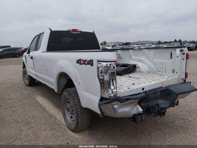 Ford F-250 Xl 2018 1FT7X2B60JEB35491 Image 3