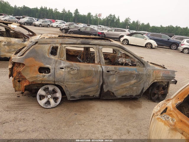 3C4NJDBB1MT547523 Jeep Compass Latitude 4x4