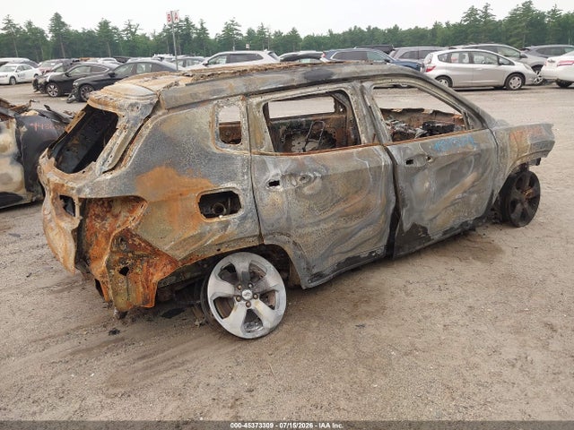 3C4NJDBB1MT547523 Jeep Compass Latitude 4x4