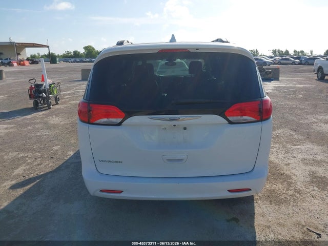 45373311 :رقم المزاد ، 2C4RC1DG0LR176262 vin ، 2020 Chrysler Voyager Lxi مزاد بيع