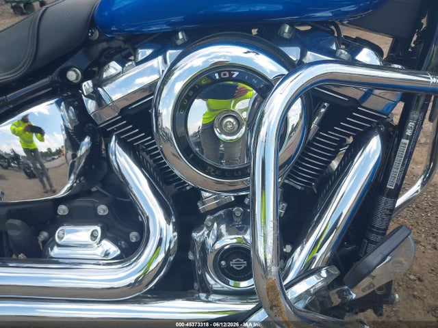 Harley-Davidson Flde Deluxe 2018 1HD1YCJ18JC047622 Image 8