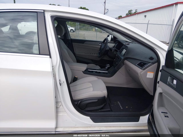 KMHE24L13HA046127 Hyundai Sonata Hybrid Se