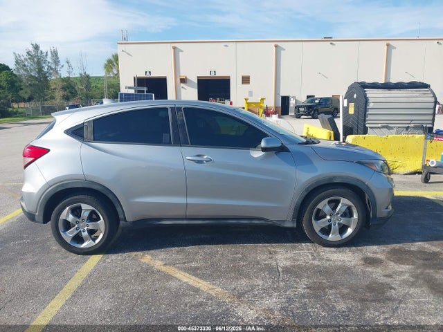 2017 Honda Hr-v Lx მანქანა იყიდება აუქციონზე, vin: 3CZRU5H33HG708574, აუქციონის ნომერი: 45373330