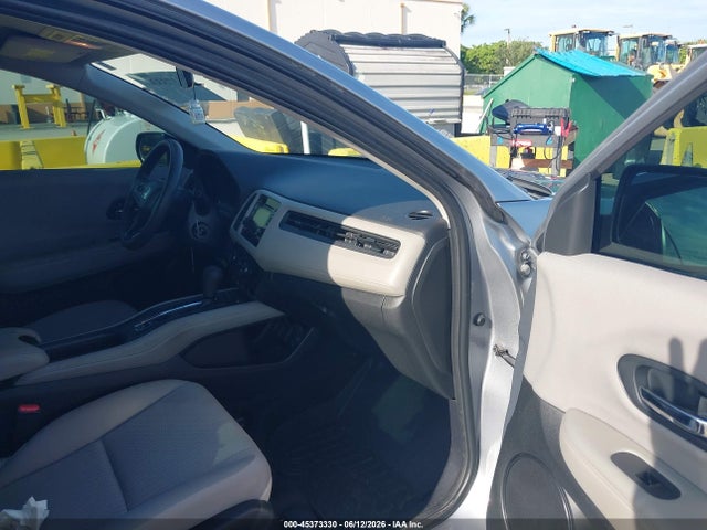 2017 Honda Hr-v Lx მანქანა იყიდება აუქციონზე, vin: 3CZRU5H33HG708574, აუქციონის ნომერი: 45373330