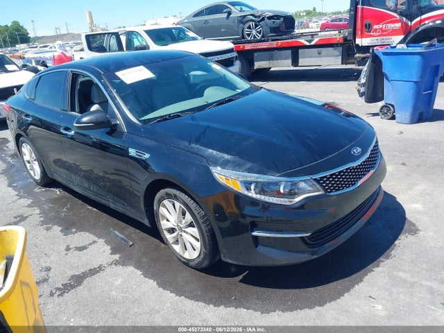 2016 Kia Optima Ex მანქანა იყიდება აუქციონზე, vin: 5XXGU4L3XGG068105, აუქციონის ნომერი: 45373340