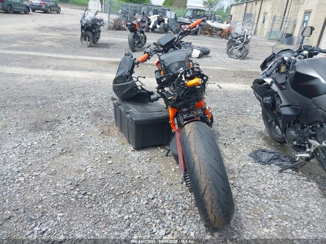 KTM 1290 Super Duke R 2020 VBKV39404LM925775 Image 6