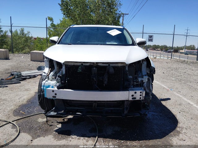 5TDKKRFH6FS085260 Toyota Highlander Xle V6