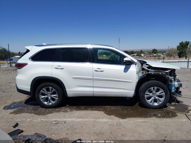 5TDKKRFH6FS085260 Toyota Highlander Xle V6