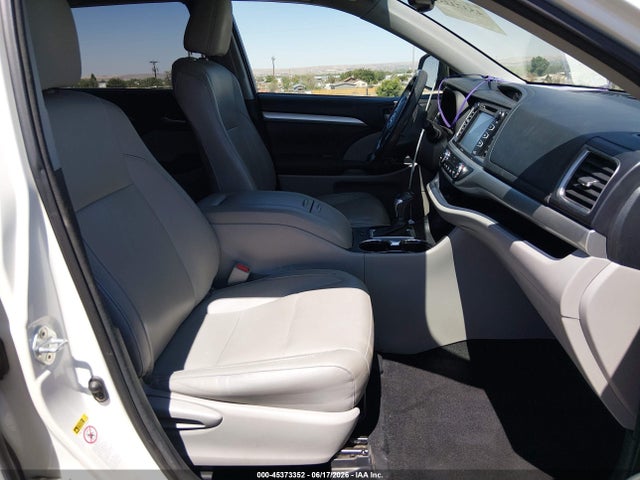 Toyota Highlander Xle V6 2015 5TDKKRFH6FS085260 Image 5