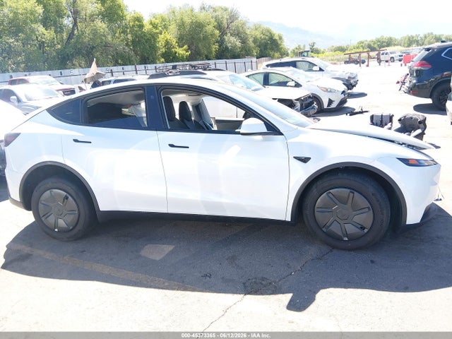 7SAYGDEEXTA662135 Tesla Model Y All-wheel Drive/long Range Launch Series/premium All-wheel Drive