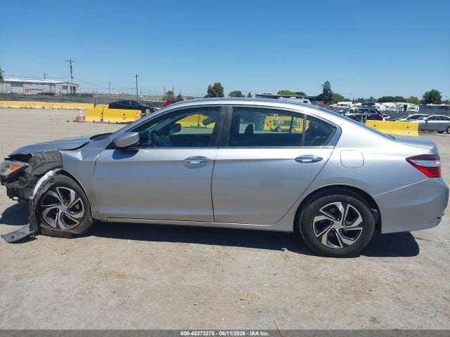 Honda ACCORD LX 2017 1HGCR2F38HA206853 Image 17