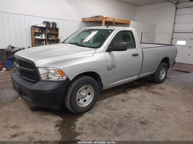 3C6JR6DG2KG511185 RAM 1500 Classic Tradesman 4x2 8&#039; Box