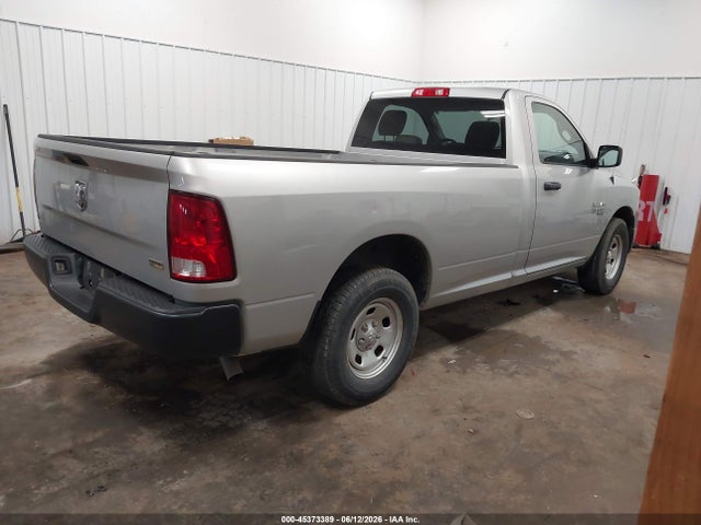 3C6JR6DG2KG511185 RAM 1500 Classic Tradesman 4x2 8&#039; Box